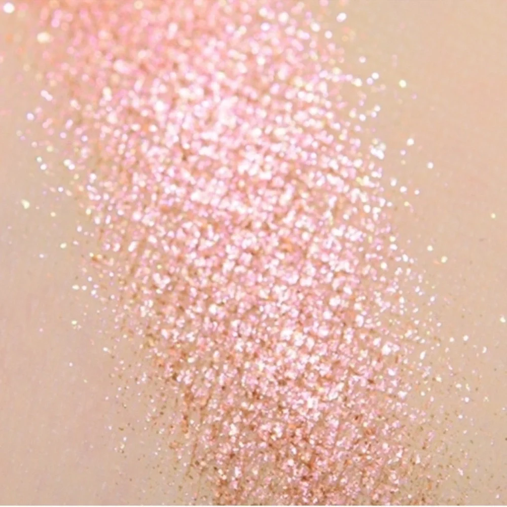 MAC Tutu Good Frost Eyeshadow - rose gold sparkle - Picture 2 of 5